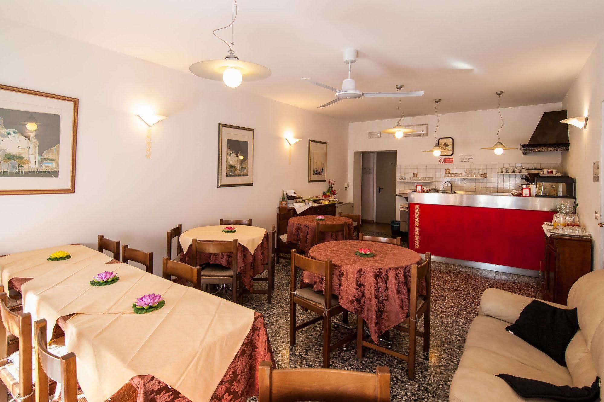 Al Piccolo Hotel Μέστρε Εξωτερικό φωτογραφία