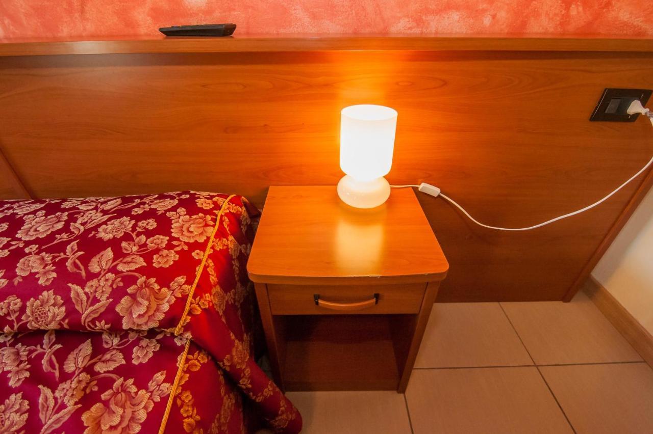 Al Piccolo Hotel Μέστρε Εξωτερικό φωτογραφία